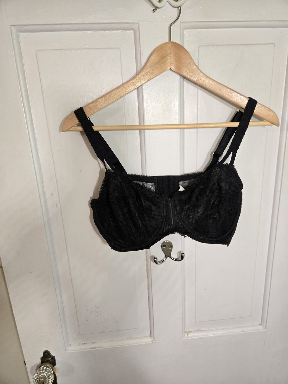 Auden Black Lace Underwire Bra with Front Zip 38D